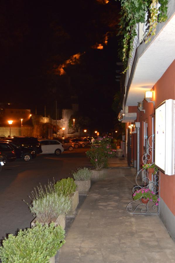 Apartments Qualitas Kotor Zewnętrze zdjęcie